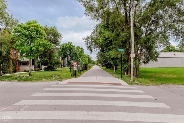 1826 Rosette Way, Indianapolis, IN 46202