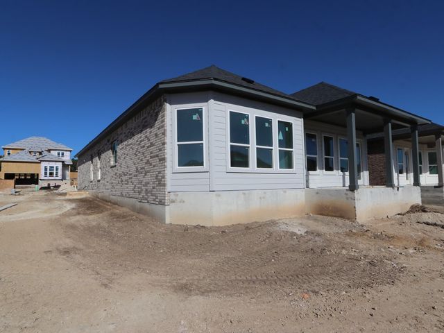 137 Bishop Wood RD, Dripping Springs, TX 78620