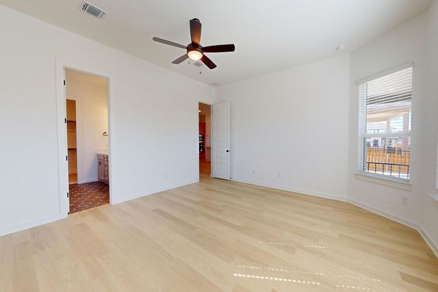 137 Bishop Wood RD, Dripping Springs, TX 78620