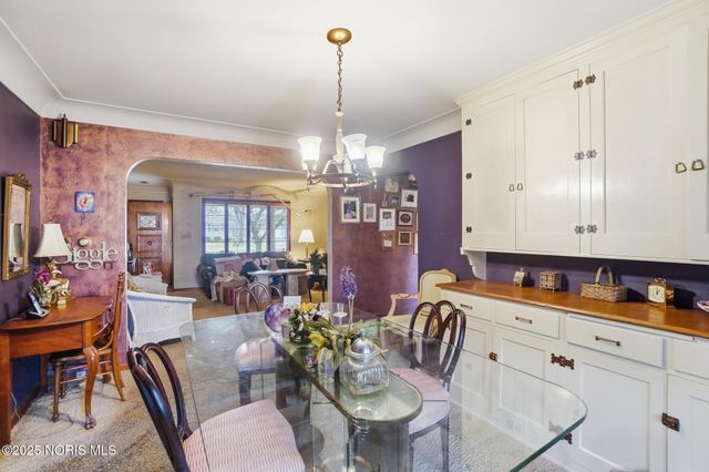 28536 Mccarty Drive, Perrysburg, OH 43551