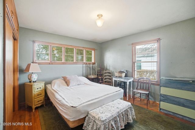 28536 Mccarty Drive, Perrysburg, OH 43551