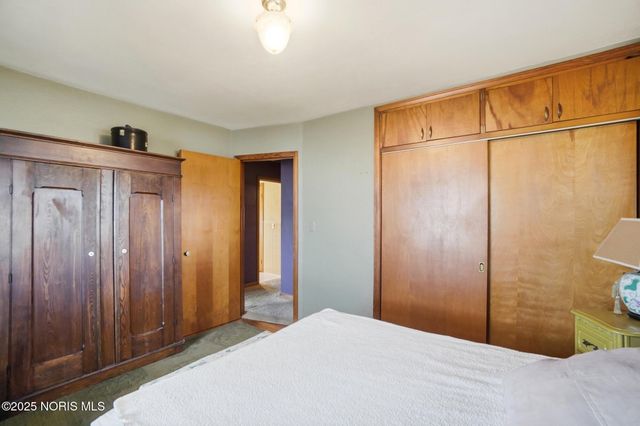 28536 Mccarty Drive, Perrysburg, OH 43551