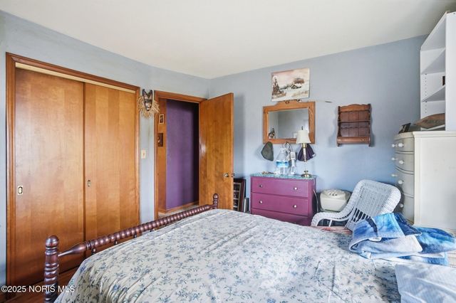 28536 Mccarty Drive, Perrysburg, OH 43551