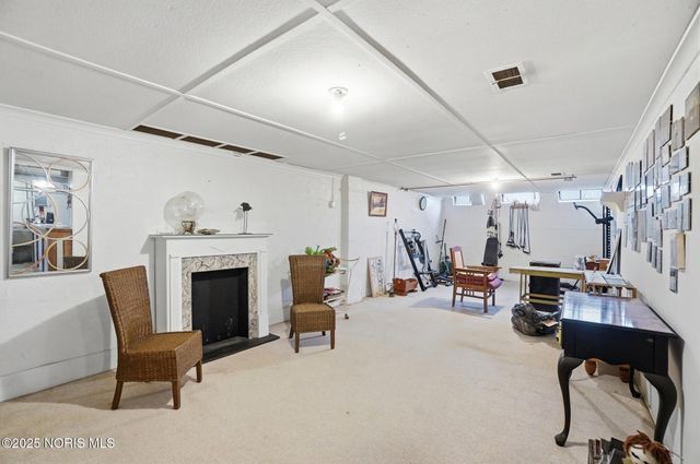 28536 Mccarty Drive, Perrysburg, OH 43551