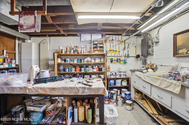 28536 Mccarty Drive, Perrysburg, OH 43551