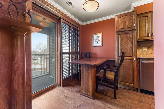 8220 Harrison Avenue 408, Munster, IN 46321