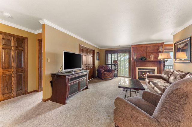 8220 Harrison Avenue 408, Munster, IN 46321