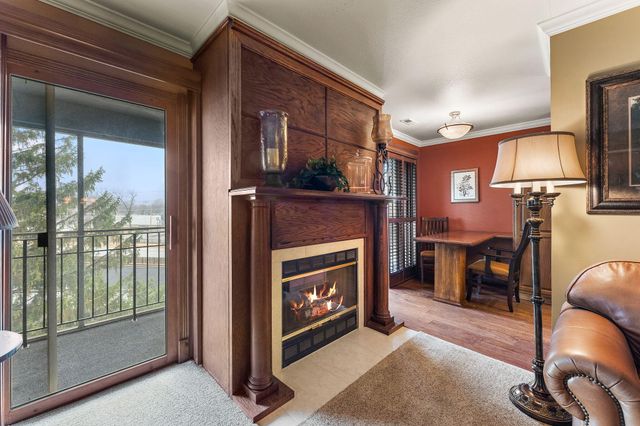 8220 Harrison Avenue 408, Munster, IN 46321