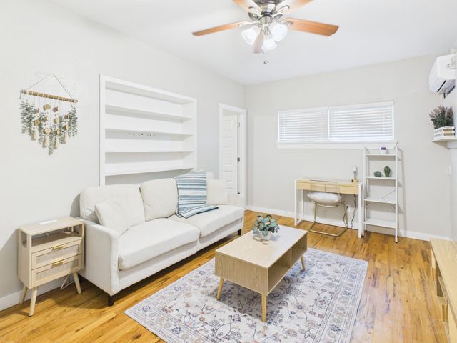 3008 Cedar ST 3, Austin, TX 78705