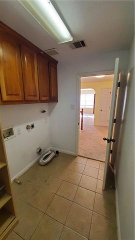 9421 Lisi Anne DR, Austin, TX 78717