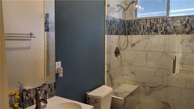 9421 Lisi Anne DR, Austin, TX 78717