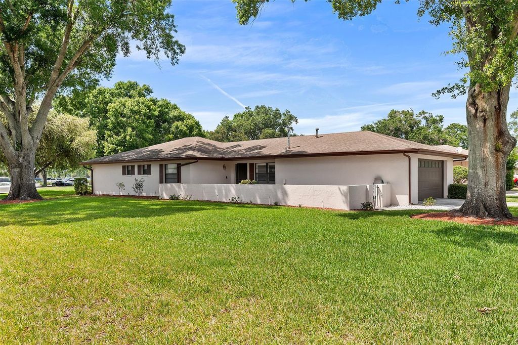 634 WEXFORD COURT, Winter Haven, FL 33884