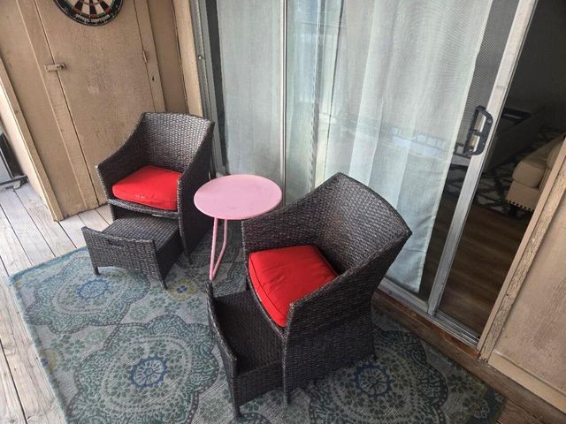 2600 Penny LN 207, Austin, TX 78757