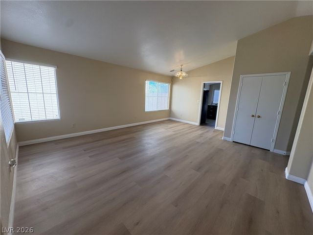 1009 Torington Drive, Las Vegas, NV 89108