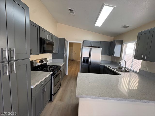 1009 Torington Drive, Las Vegas, NV 89108