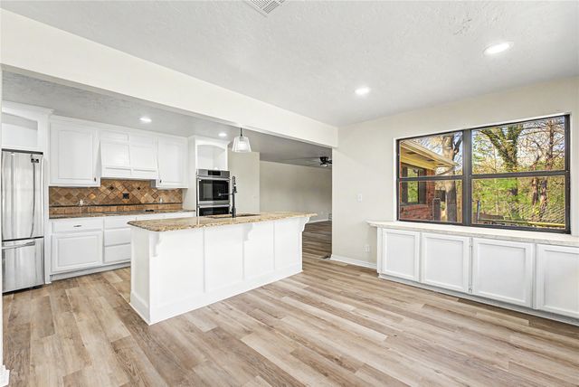 912 W Park Place, Broken Arrow, OK 74011