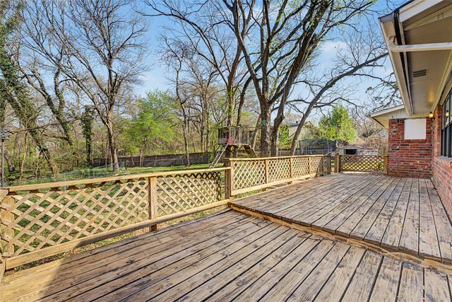 912 W Park Place, Broken Arrow, OK 74011