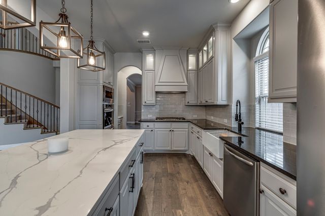 2626 Flatbush Avenue, Midlothian, TX 76065