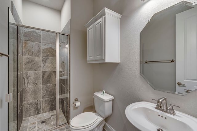 2626 Flatbush Avenue, Midlothian, TX 76065