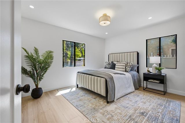 6845 Aura Avenue, Reseda, CA 91335