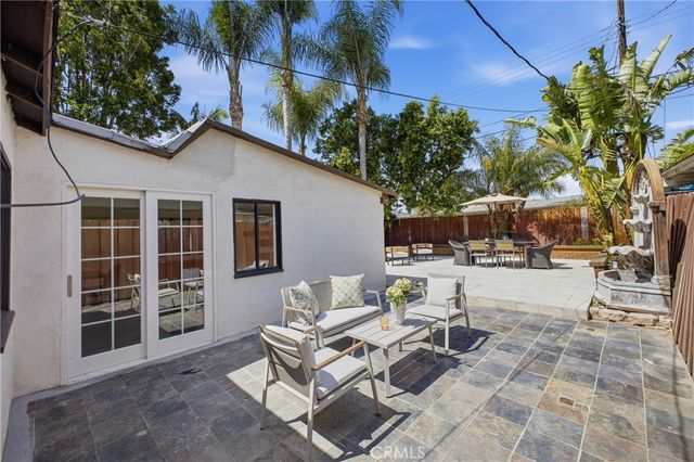 6845 Aura Avenue, Reseda, CA 91335