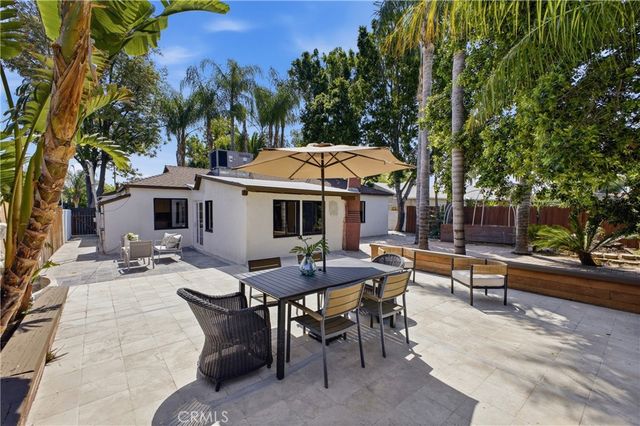 6845 Aura Avenue, Reseda, CA 91335