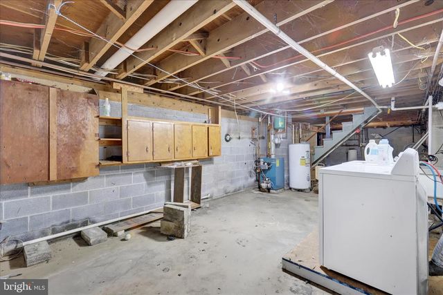 2796 JOHNSON DR, Chambersburg, PA 17201