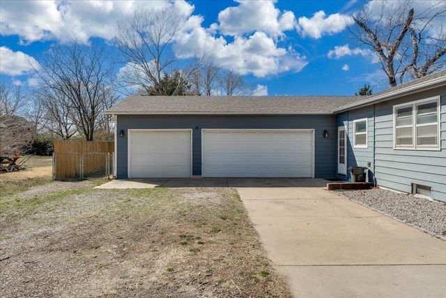 5445 N Saint Clair Ave., Wichita, KS 67204