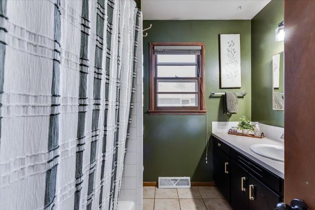 5445 N Saint Clair Ave., Wichita, KS 67204