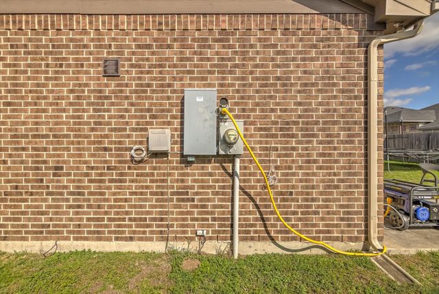 8730 Willet Street, Baytown, TX 77521