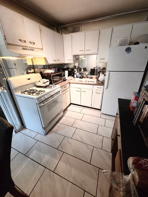 3139 Bernice Road 2, Lansing, IL 60438 — photo 3