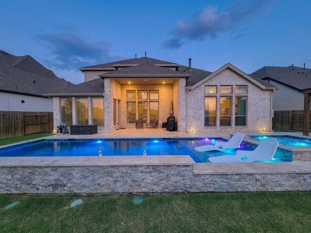 7519 Blue Finch Lane, Katy, TX 77493