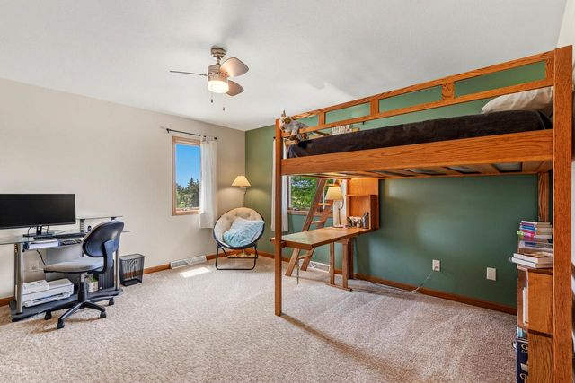 N2244 Nicole COURT, Kaukauna, WI 54130