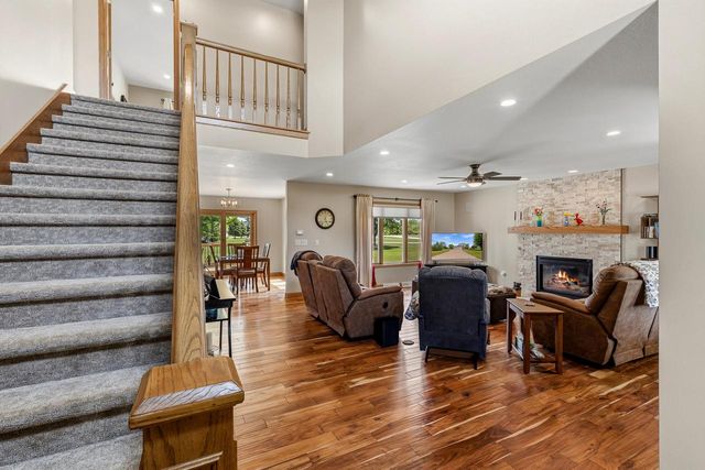 N2244 Nicole COURT, Kaukauna, WI 54130