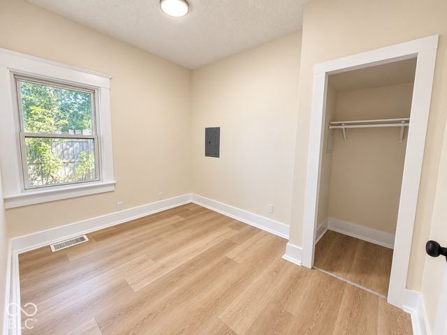 1701 E Kelly Street, Indianapolis, IN 46203