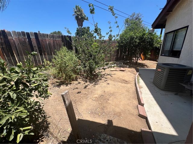 25900 Calle Familia, Moreno Valley, CA 92551