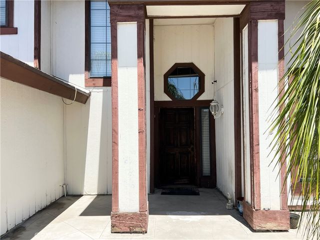 25900 Calle Familia, Moreno Valley, CA 92551