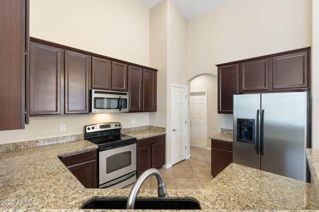 2415 W MELODY Drive, Phoenix, AZ 85041