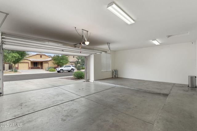 2415 W MELODY Drive, Phoenix, AZ 85041