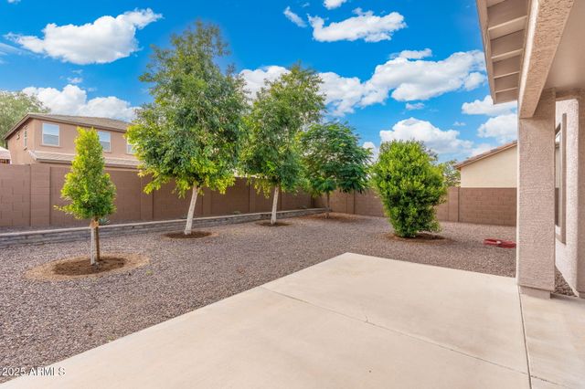 2415 W MELODY Drive, Phoenix, AZ 85041