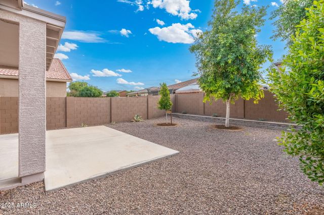 2415 W MELODY Drive, Phoenix, AZ 85041
