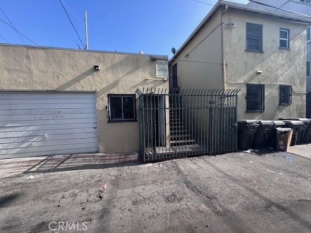 627 Linden Avenue, Long Beach, CA 90802