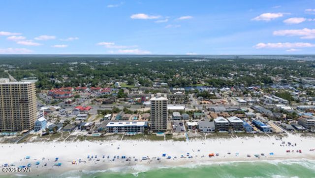 8601 Surf Drive 11W, Panama City, FL 32408