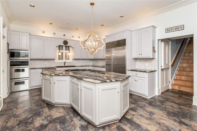 2105 Ryegate Court, Mobile, AL 36693