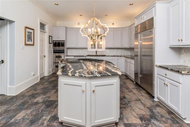 2105 Ryegate Court, Mobile, AL 36693