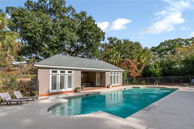 2105 Ryegate Court, Mobile, AL 36693