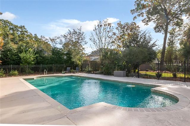 2105 Ryegate Court, Mobile, AL 36693