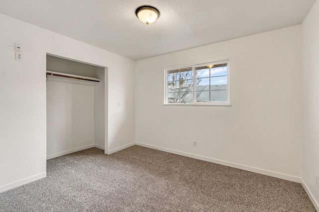 430 S 6th Street, Fowler, CA 93625