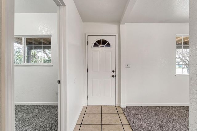 430 S 6th Street, Fowler, CA 93625