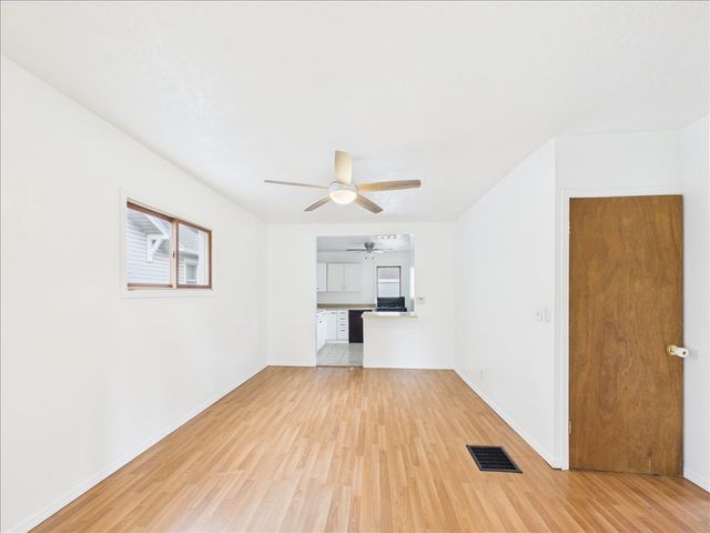 2335 Burton Street, Rockford, IL 61103